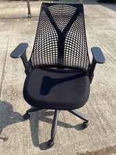 Herman Miller Saul Triflex