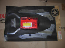 * YAMAHA XVS650 DRAGSTAR  SISSYBAR  (4VR-W0772)  NEU