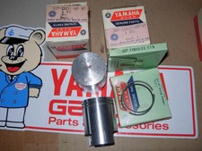 YAMAHA 307-11631-0097  307-11610-02  Kolben + Ringe    Std. Maß  RD125 AS3
