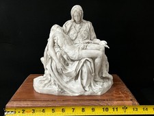 Michelangelo's La Pieta Statue