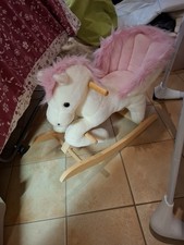 Hochstuhl, Schaukelpferd, Tuerschaukel und ein Reisebett guenstig abzugeben