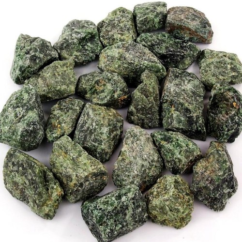 Apatit grün edelsteine - grün,