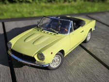 Fiat 124 Spider 1:18 Sun Star Cabriolet Roadster Modellauto Abarth