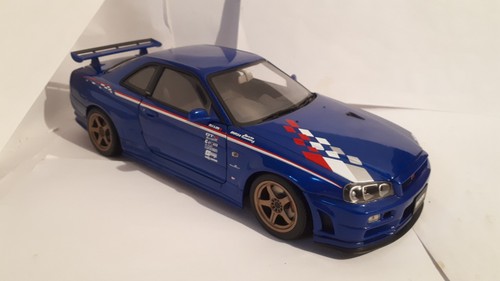 Autoart nissan nismo - 1:18,
