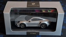 Minichamps 1:43 Porsche 911