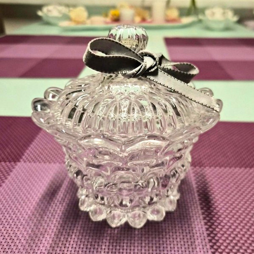 Vintage bonboniere aus - vintage,