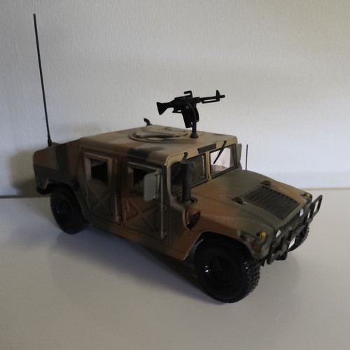 Maisto military armoured - maisto,
