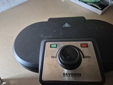 Severin Doppel Waffeleisen WA2106, 1200 W, Schwarz