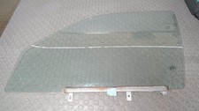 Seitenscheibe vorn links - seitenscheibe,