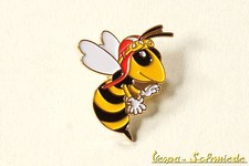 VESPA Pin / Anstecker "Wespe"
