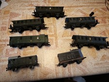 Piko: Konvolut 4 alte  Personenwagen  und 3 Paketwagen