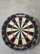 Winmau Blade 6 Dartscheibe Mit Surround Ring. Inkl. Pfeile