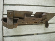 altes Antikes Türriegel, Türschloss - Schrankschloss - Schloss - ohne Schlüssel