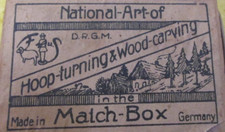 um 1910 D.R.G.M. Zündholzschachtel MINIATUR F u. S  ERZGEBIRGE Drechslerstube