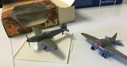 Jak konvolut flugzeug - konvolut,