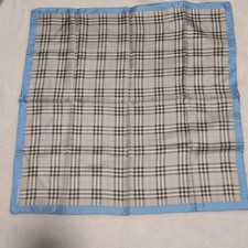 Burberry unbenutzter Seidentuch Karo blau grau 56 x 56 cm