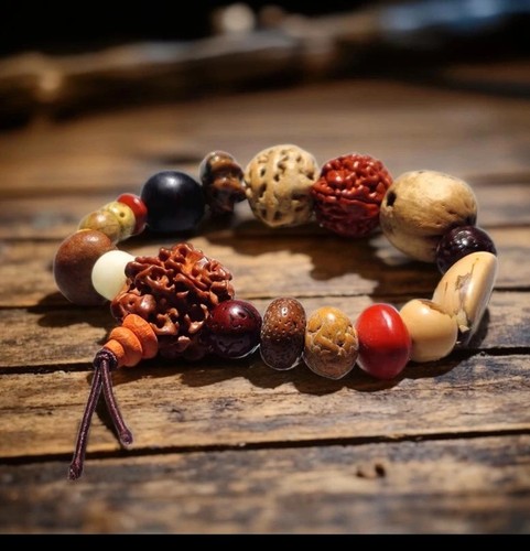 Das mala armband besteht - das,