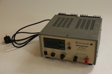 Netzteil HAM MASTER 10‐15 V 18/20 A reparierbedürtig