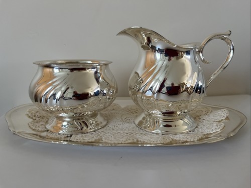 Zucker und milchbehälter mit - milchbehälter,