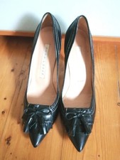  Pura López,  Klassische