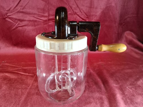 Altes butterglas butterfaß - ,
