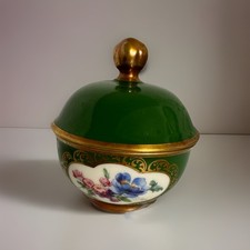 Lindner Kueps Bavaria Porzellan Deckeldose  in grün selten