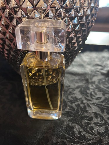 Estee lauder azzure - lauder,