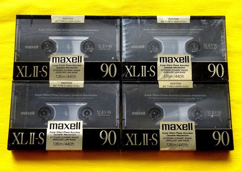 Maxell s 90 cassette - 90,
