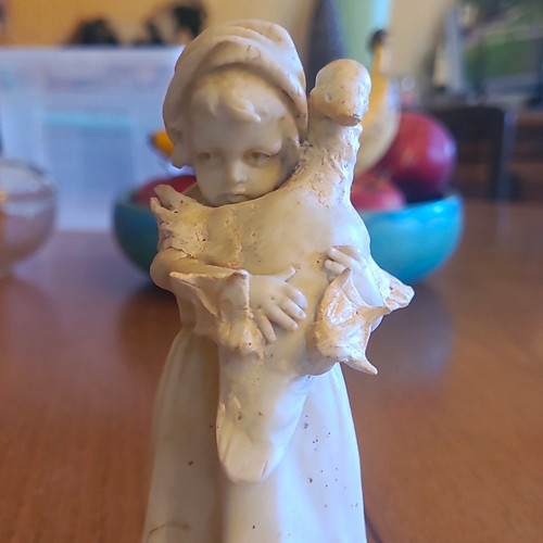 Porzellanfigur mädchen mit - porzellanfigur,