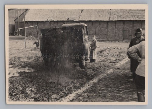 Traktor mit gülleanhänger - traktor,