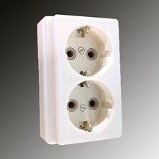 alte Steckdose 2er DDR Kombi