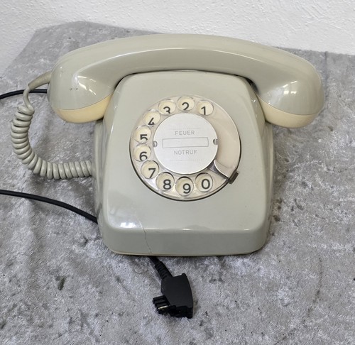 Wählscheibentelefon