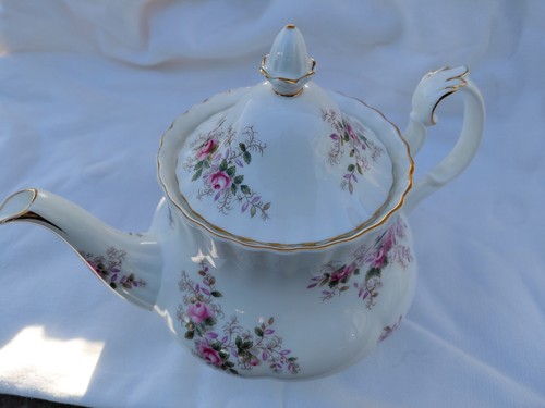 Royal albert lavender - lavender, rose