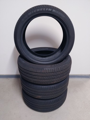 Sommerreifen 235 45 - 4, 235/45