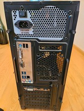 Desktop PC 16GB RAM / AMD RYZEN 7 Pro / Radeon RX550