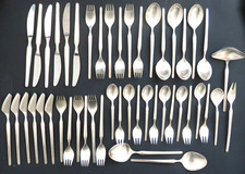 Minimalistisches 47-tlg Carl