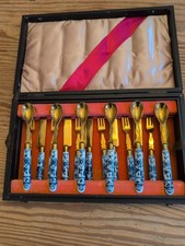 Antik Rheingold, 18 tlg.. Schatulle,  Porzellangriff Zwiebelmuster..Für Obst