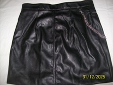 H & M Lederrock, Rock