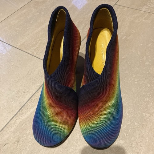 United nude fold - high, heels