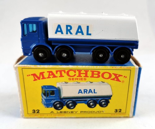 Matchbox 32c leyland tanker - matchbox,