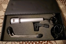 Mikrofon mit Ständer