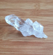 Kleine Bergkristall Stufe mit