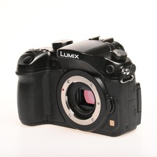 Panasonic DMC-GH3 ca. 7.000 Ausl. Kamera