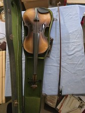 Verkaufe Drei Alte Geige mit Koffer