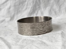 Toller 2,1 cm breiter Armreif aus Titan  Hypoallergen Titanschmuck  Design Edel