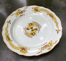 Meissen Porzellan roter gelber