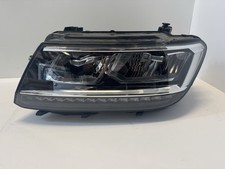 VW Tiguan AD1 LED Vorne Link