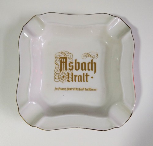 Asbach uralt aschenbecher aus - aschenbecher,