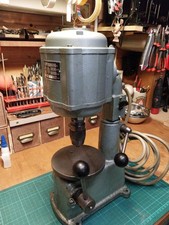 Tischbohrmaschine /Uhrmacher