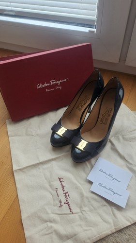 Salvatore ferragamo high heels - ferragamo,